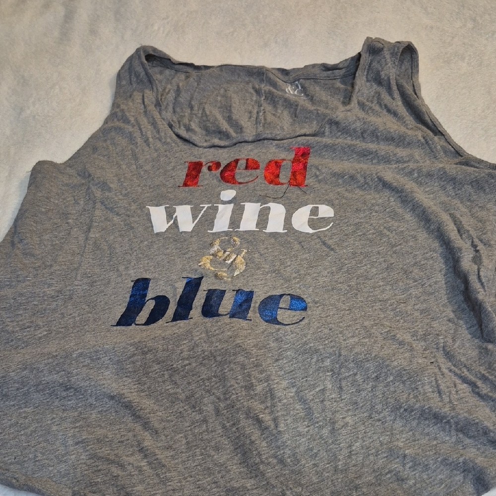 New York & Company Gray Tank Top with White Text
